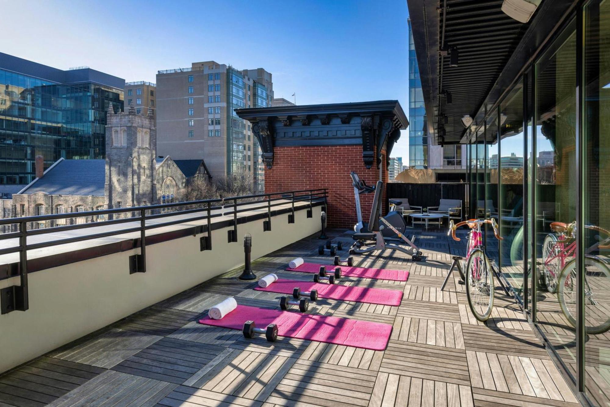 Hotel Moxy Washington, Dc Downtown Zewnętrze zdjęcie