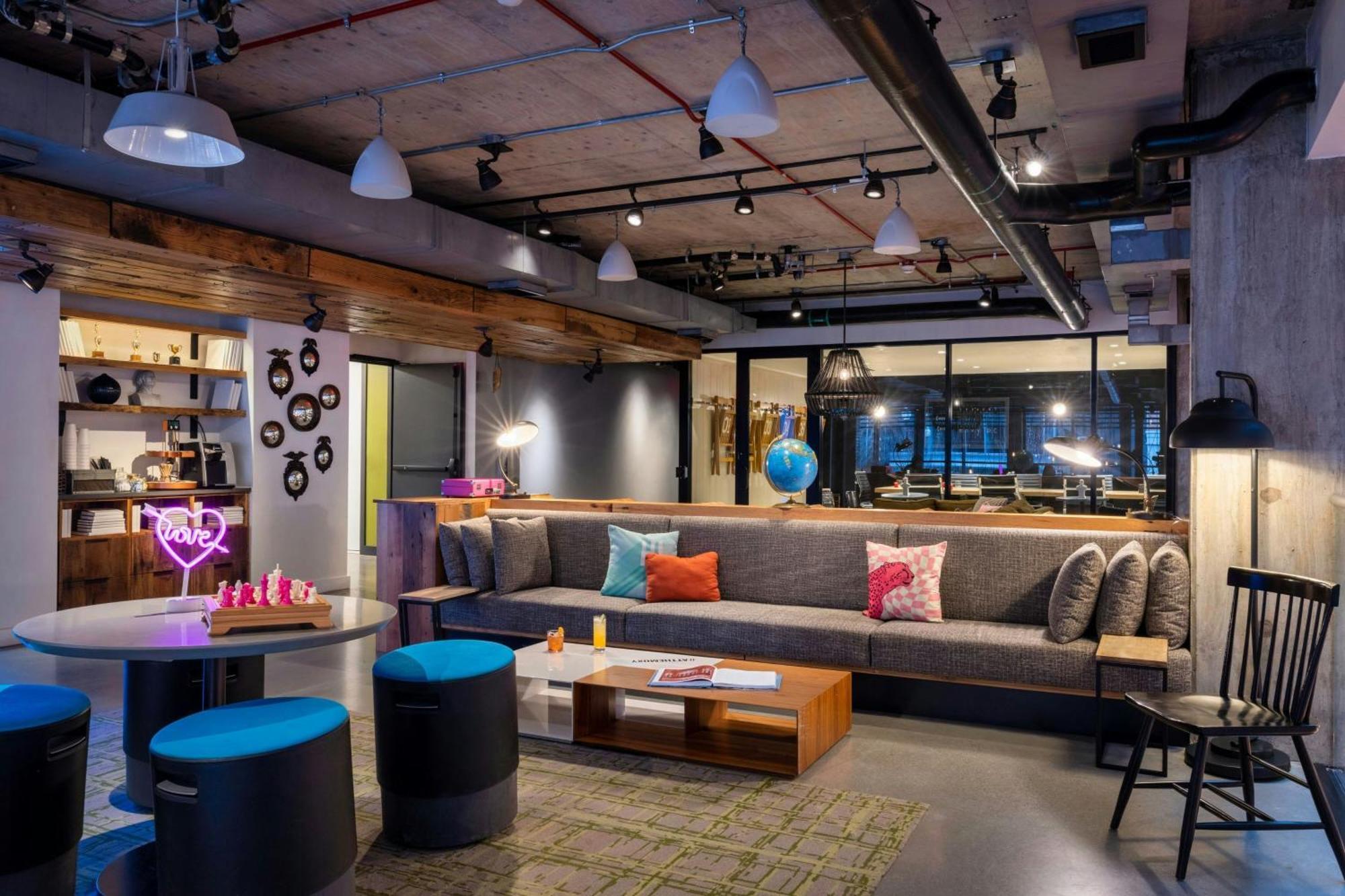 Hotel Moxy Washington, Dc Downtown Zewnętrze zdjęcie
